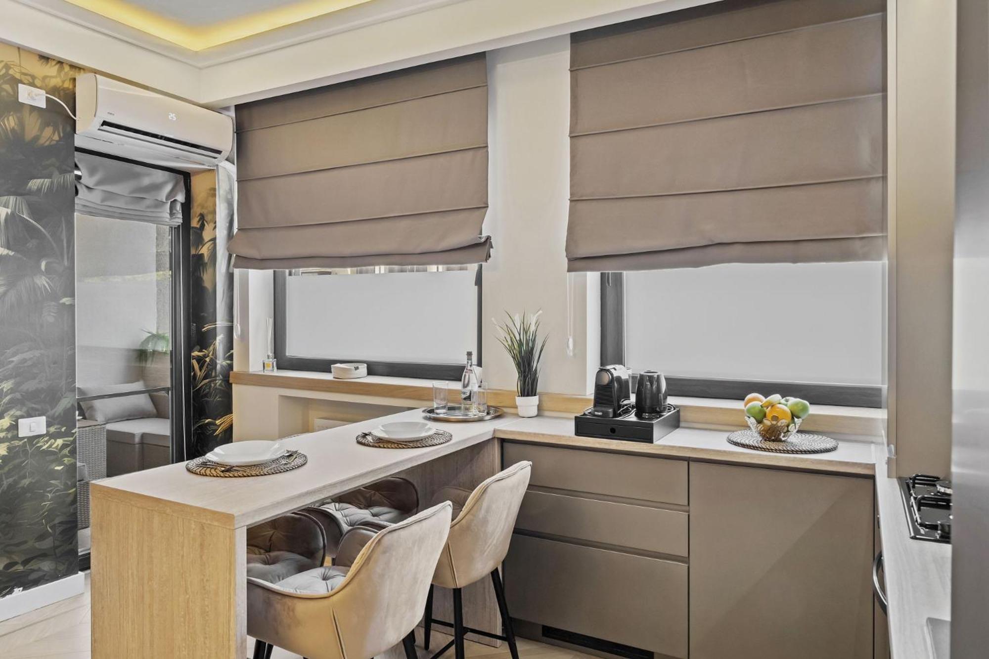 Central Two Rooms Apartment The Paradise Of Lights บูคาเรสต์ ภายนอก รูปภาพ